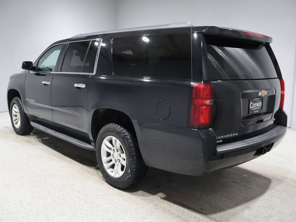 Used 2018 Chevrolet Suburban LS image 4