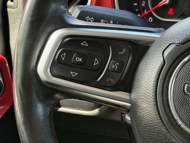 Used 2018 Jeep Wrangler Unlimited Rubicon w/ Dual Top Group AWD/4WD image 21