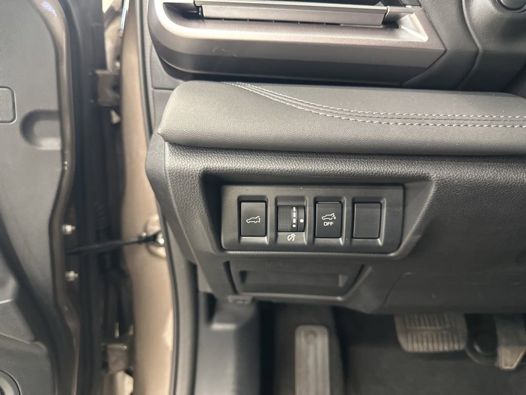 Certified 2023 Subaru Outback Limited XT AWD/4WD image 15