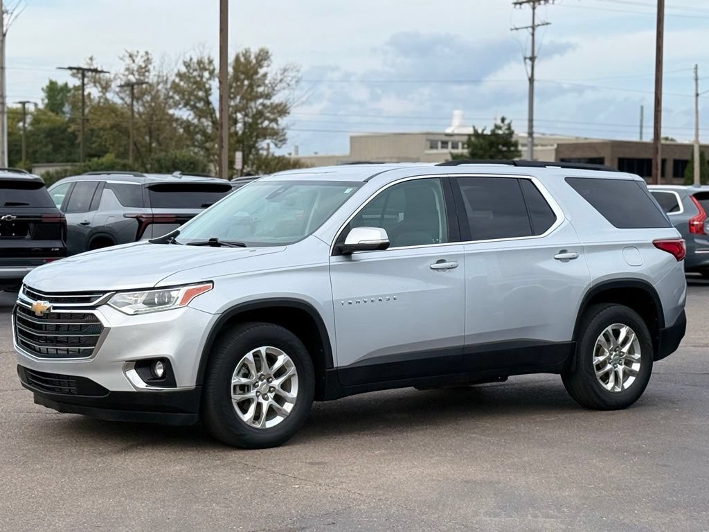 Used 2021 Chevrolet Traverse LT FWD image 34