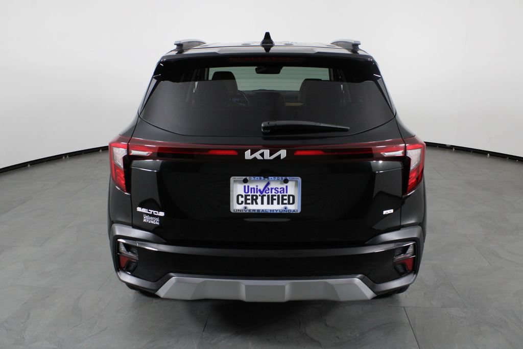Used 2024 Kia Seltos SX w/ SX Sunroof Package AWD/4WD image 11
