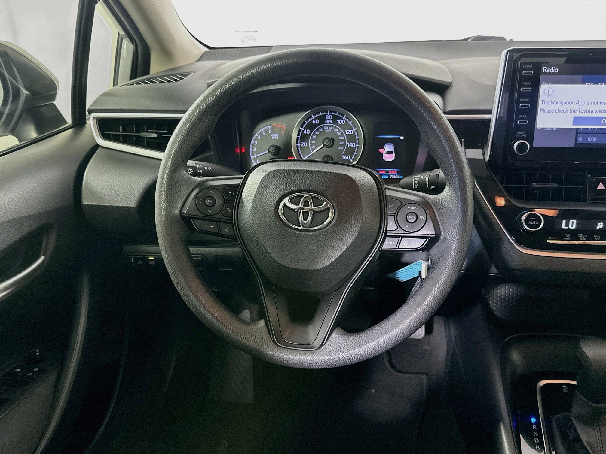 Used 2020 Toyota Corolla LE FWD image 17