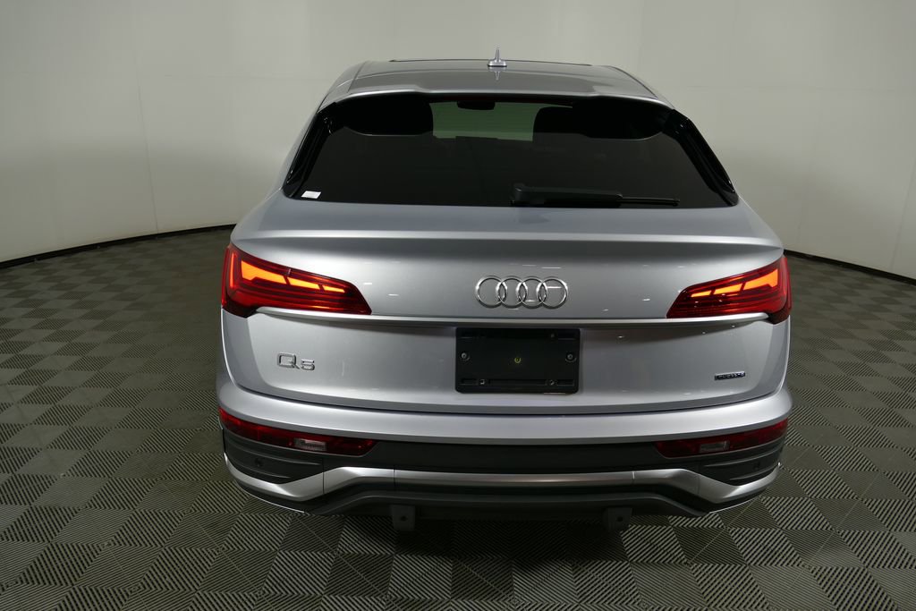Used 2021 Audi Q5 2.0T Premium Plus w/ Premium Plus Package AWD/4WD image 32