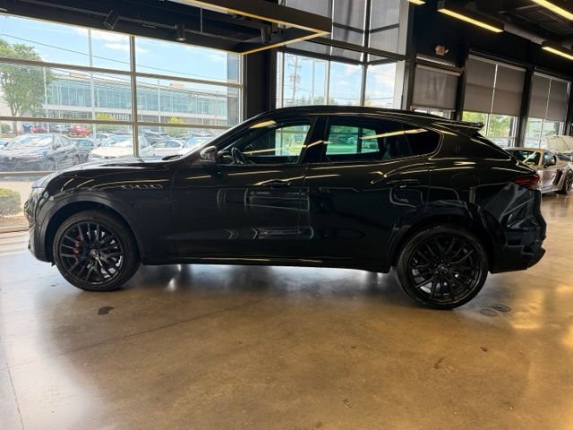 Used 2023 Maserati Levante Modena AWD/4WD image 4