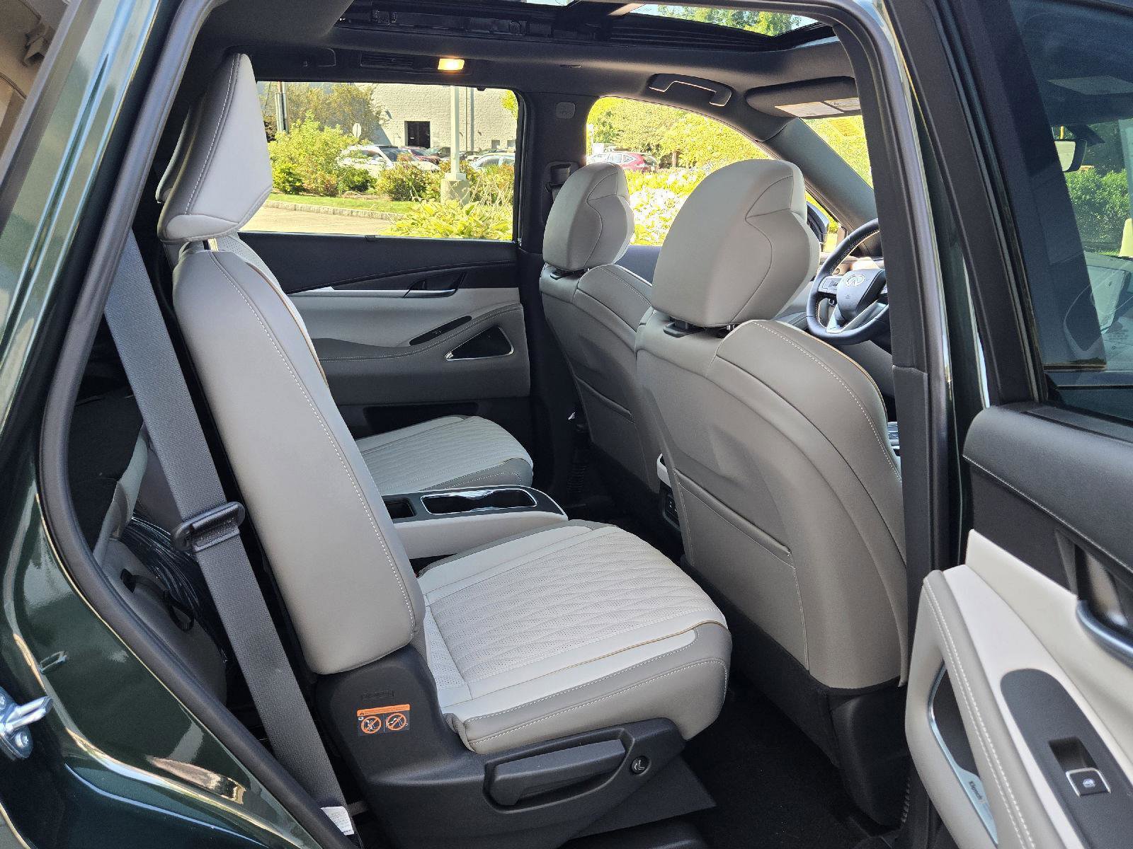 New 2026 INFINITI QX60 Autograph w/ Dark Cargo Package image 19