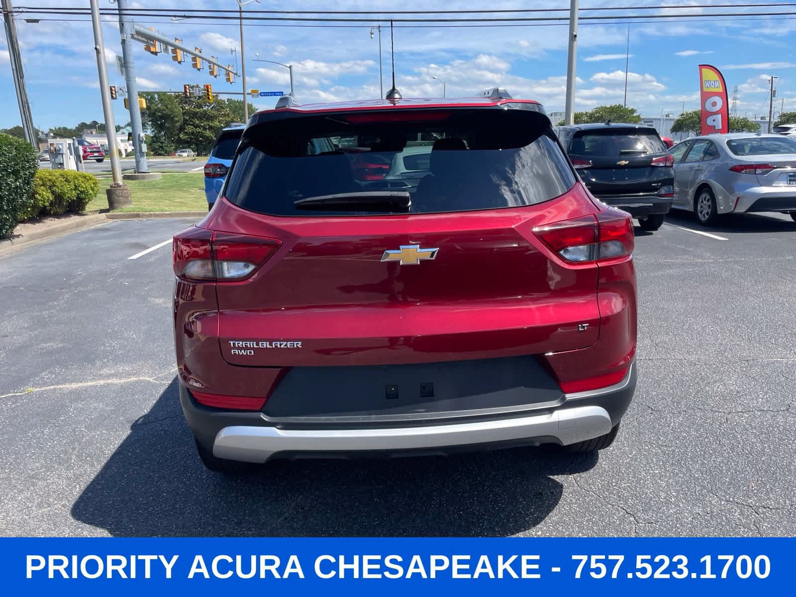 Used 2023 Chevrolet TrailBlazer LT w/ Convenience Package AWD/4WD image 4
