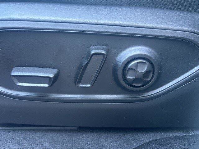 New 2025 Jeep Grand Cherokee Limited w/ Trailer Tow Package image 6