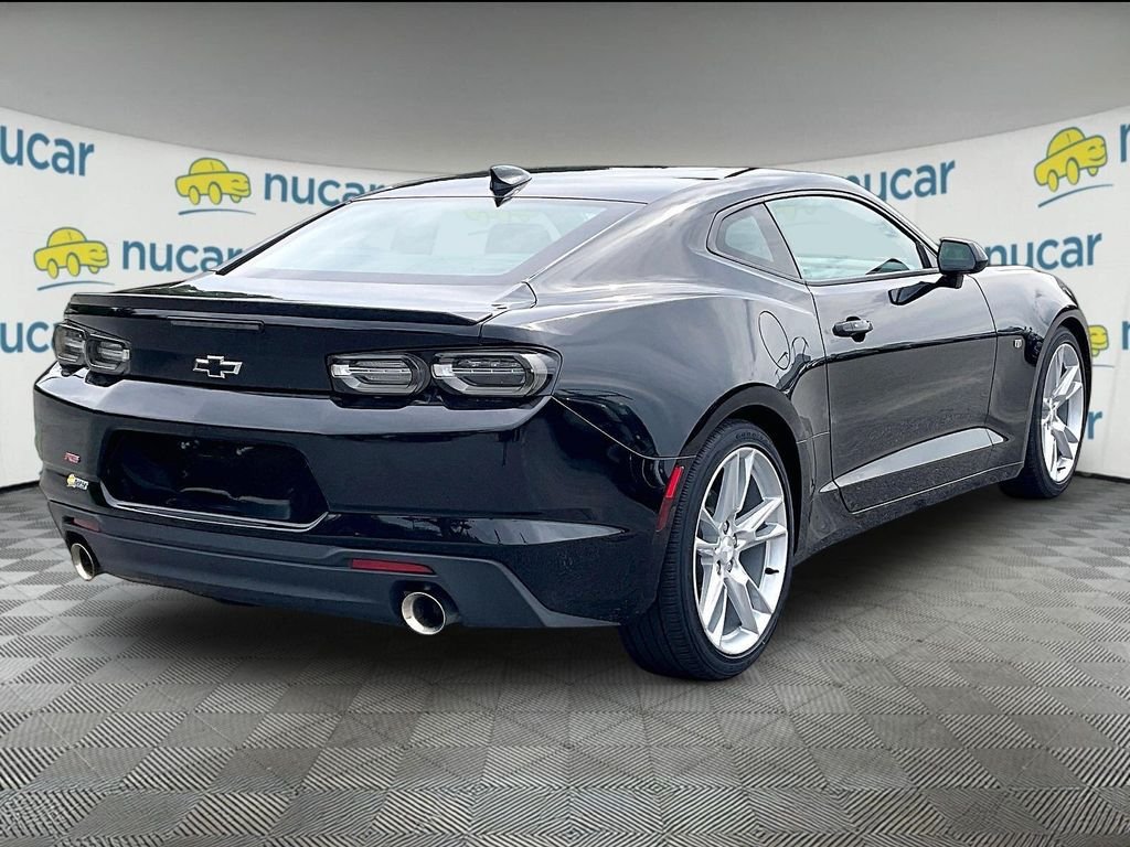 Used 2022 Chevrolet Camaro LT w/ RS Package RWD image 6