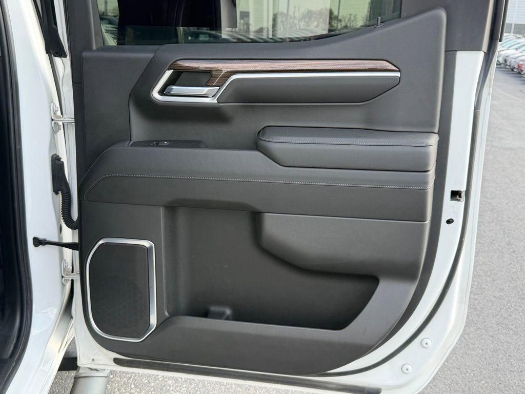 Used 2022 Chevrolet Silverado 1500 RST w/ Convenience Package II image 21