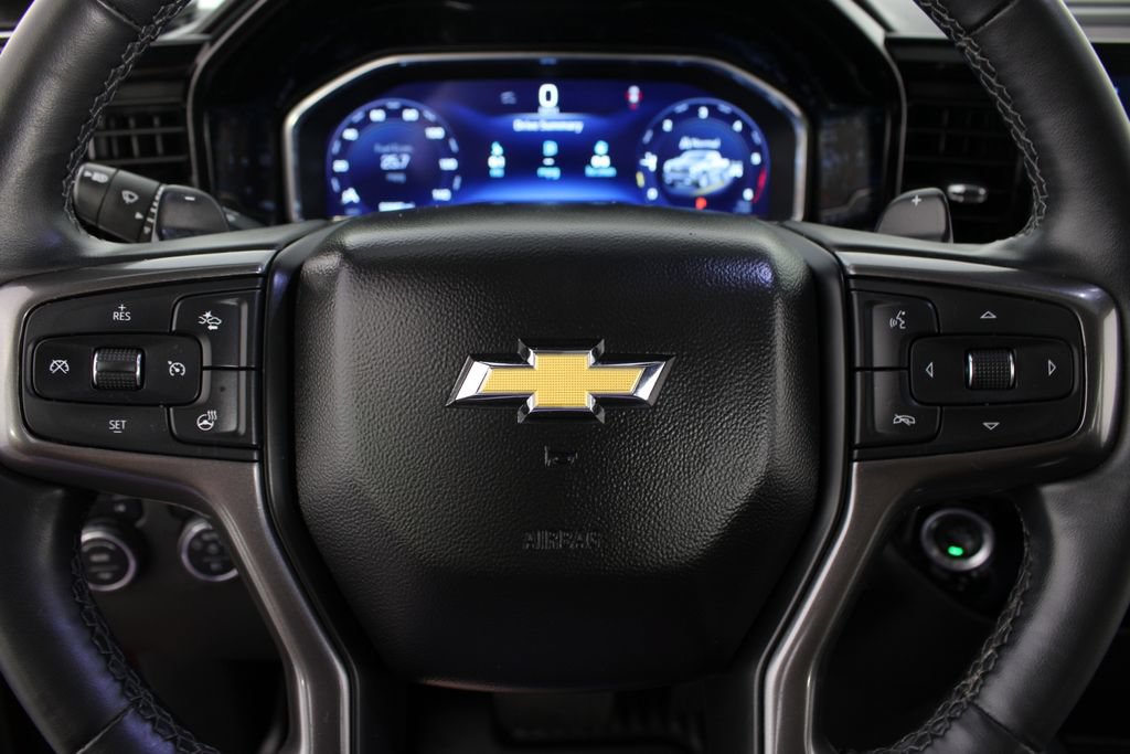 Used 2023 Chevrolet Silverado 1500 High Country w/ Technology Package AWD/4WD image 15