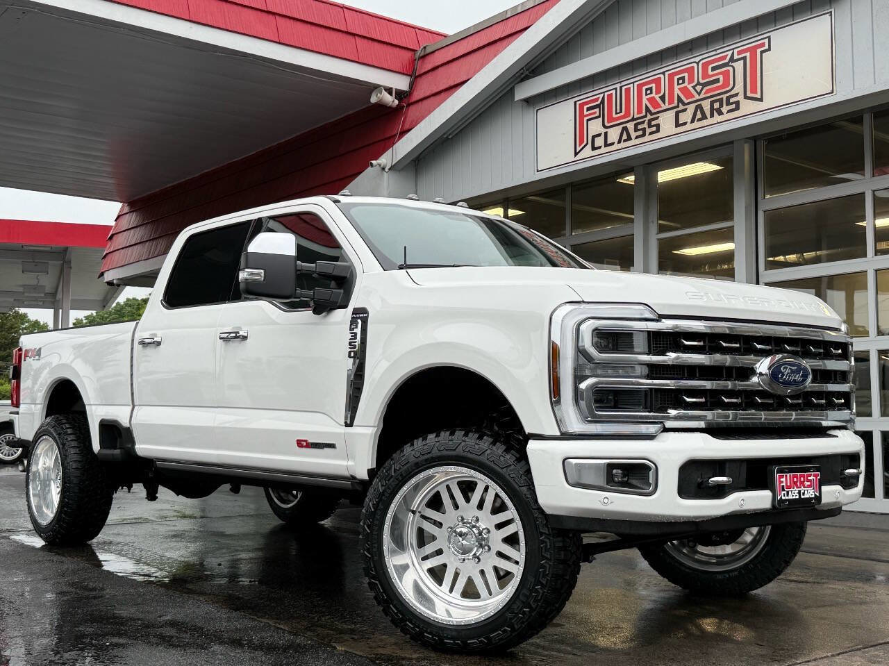 Used 2024 Ford F350 Platinum w/ FX4 Off-Road Package image 1
