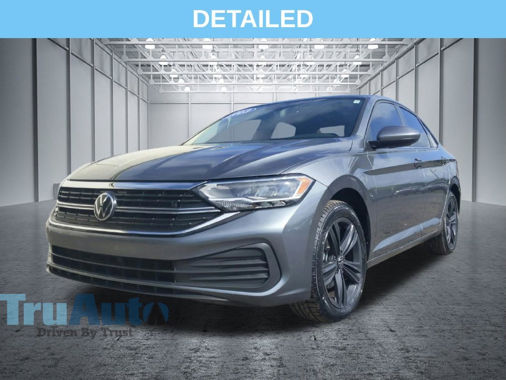 Used 2023 Volkswagen Jetta SE FWD image 3