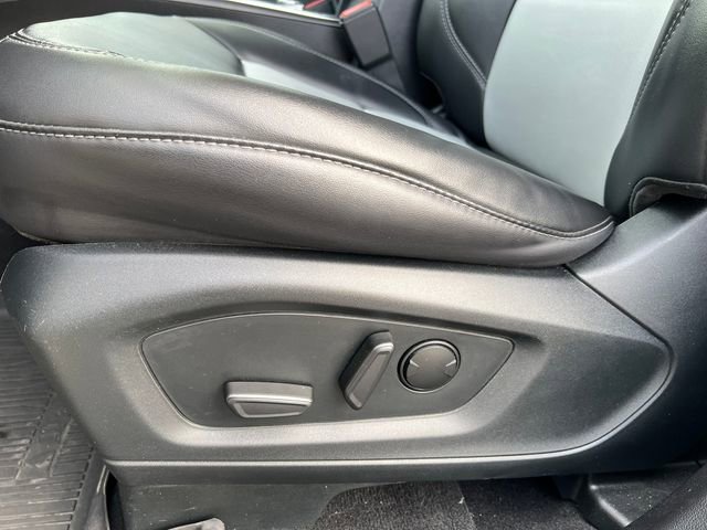 Certified 2023 Ford Explorer XLT w/ Equipment Group 202A image 14