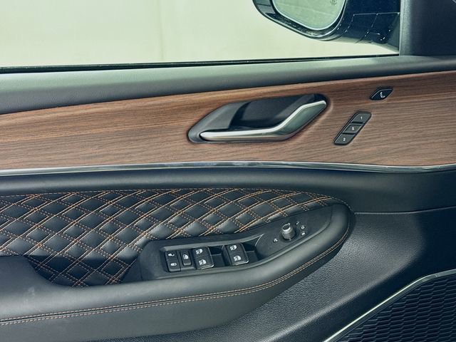 New 2025 Jeep Grand Cherokee Summit image 18