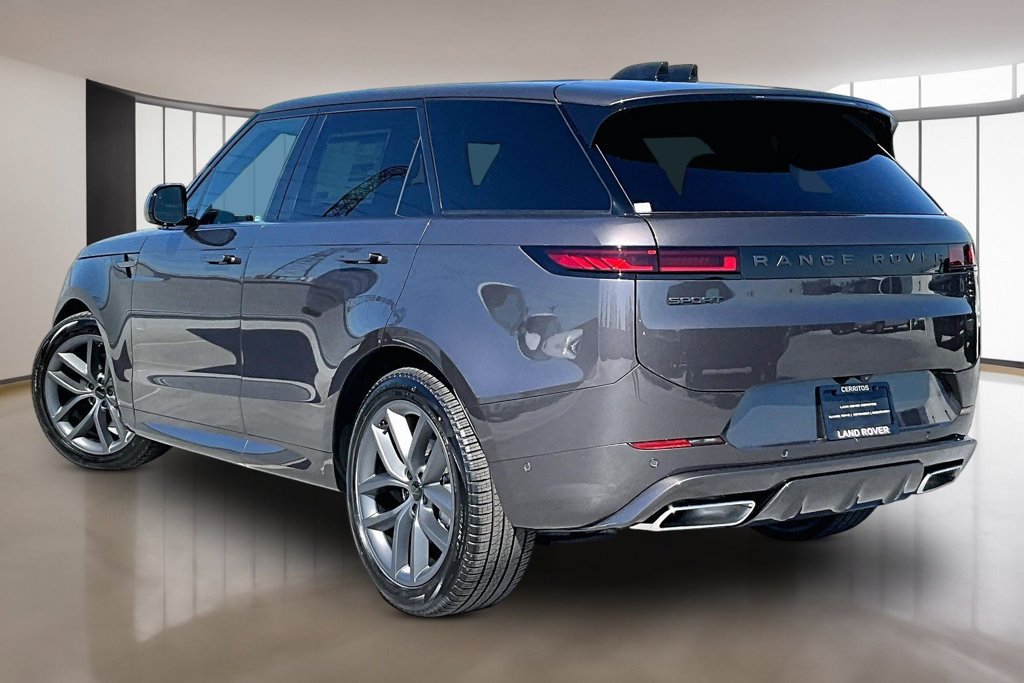 New 2026 Land Rover Range Rover Sport Dynamic SE AWD/4WD image 3