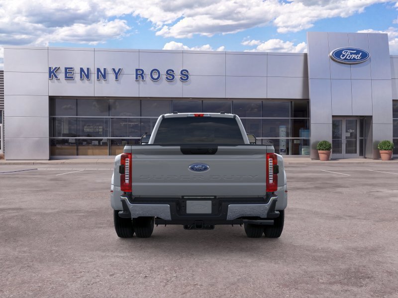 New 2026 Ford F350 XLT w/ XLT Premium Package AWD/4WD image 7