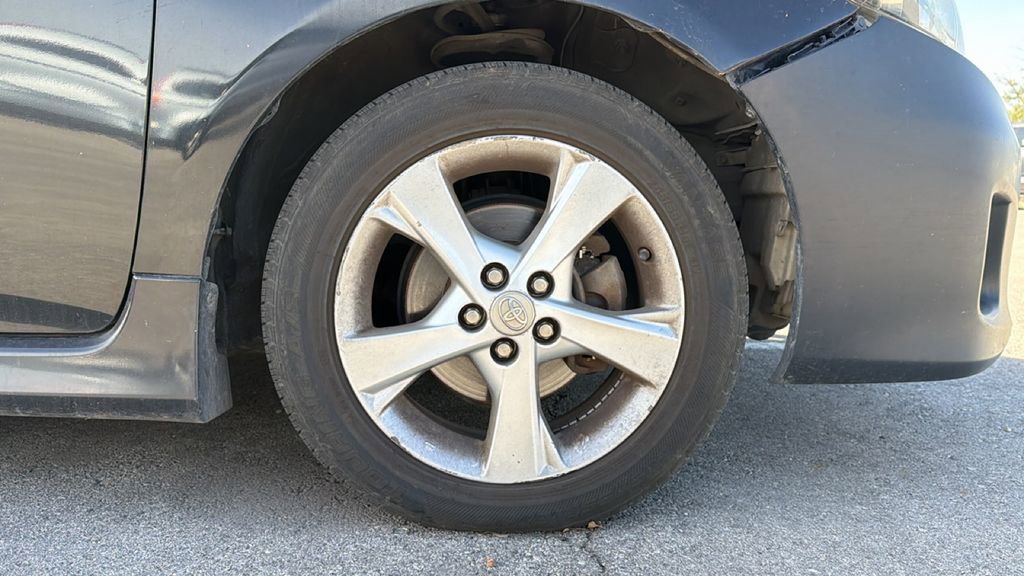 Used 2013 Toyota Corolla S image 6