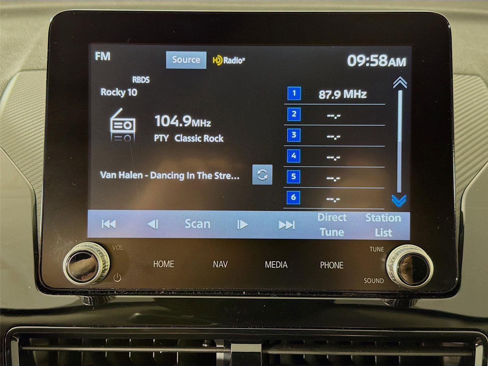 Used 2025 Mitsubishi Eclipse Cross SE image 14