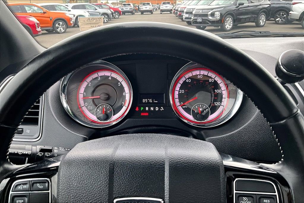 Used 2020 Dodge Grand Caravan SXT image 19