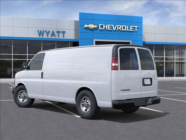 New 2026 Chevrolet Express 2500 image 3