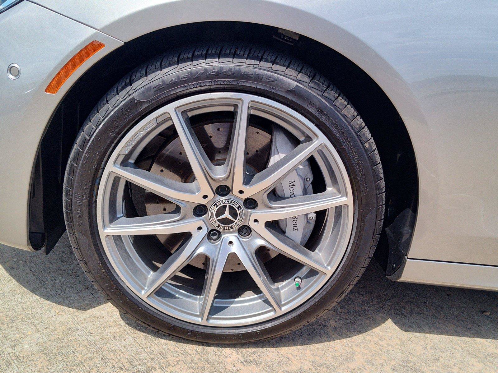 Certified 2022 Mercedes-Benz E 450 4MATIC Sedan image 10