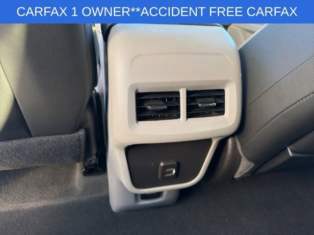 Used 2024 GMC Terrain SLT w/ Infotainment Package II image 19