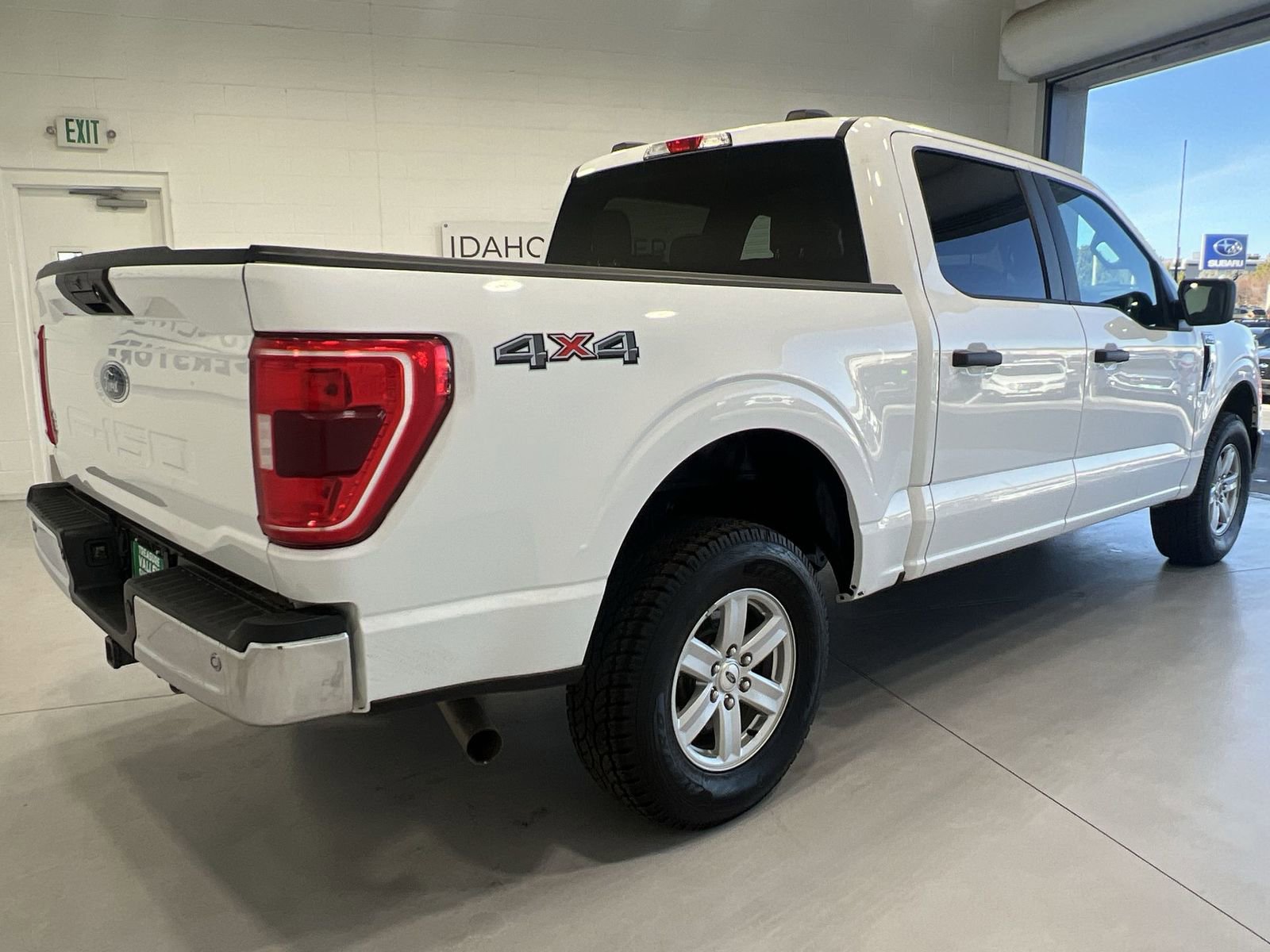 Used 2023 Ford F150 XLT w/ Trailer Tow Package image 8