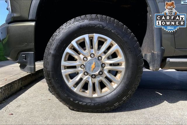 Used 2022 Chevrolet Silverado 2500 High Country w/ Technology Package image 9