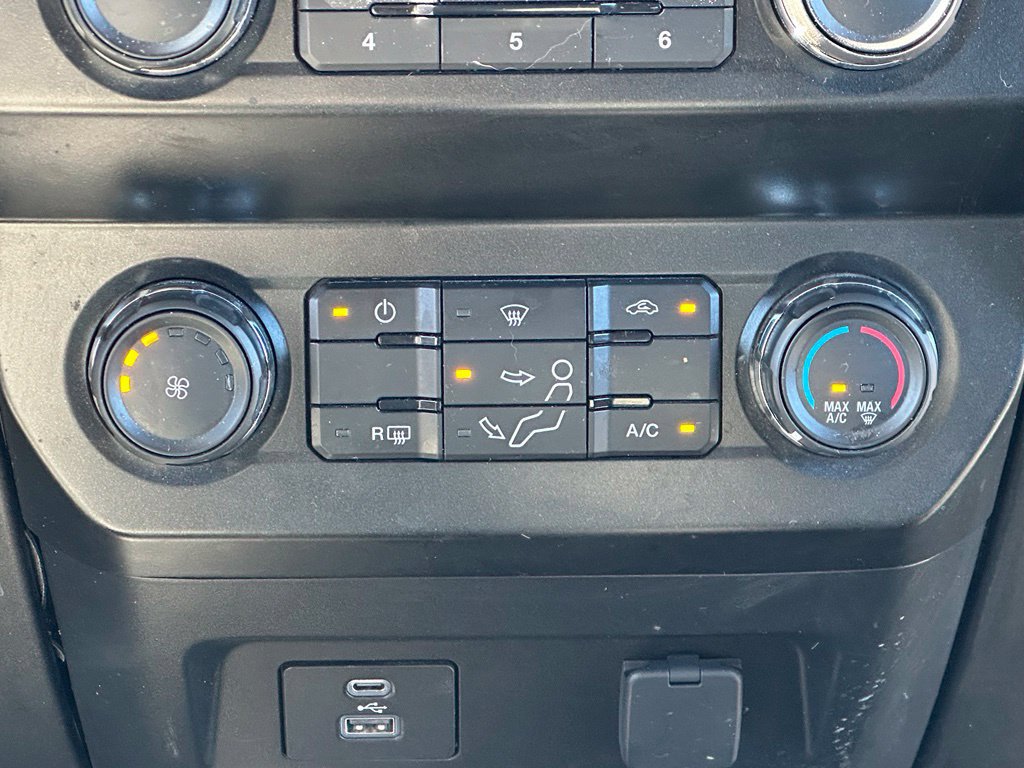 Used 2020 Ford F250 XL w/ STX Appearance Package AWD/4WD image 16