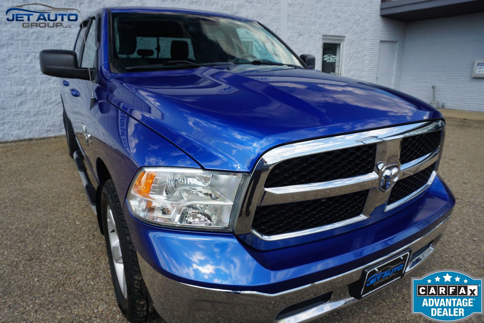 Used 2019 RAM 1500 Classic SLT AWD/4WD image 7