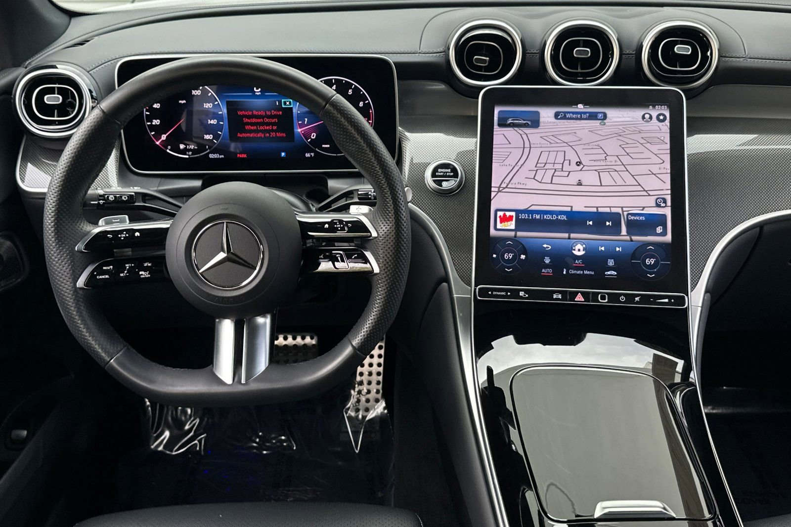 Certified 2024 Mercedes-Benz GLC 300 image 30