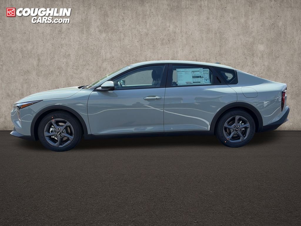 New 2026 Kia K4 FWD image 4