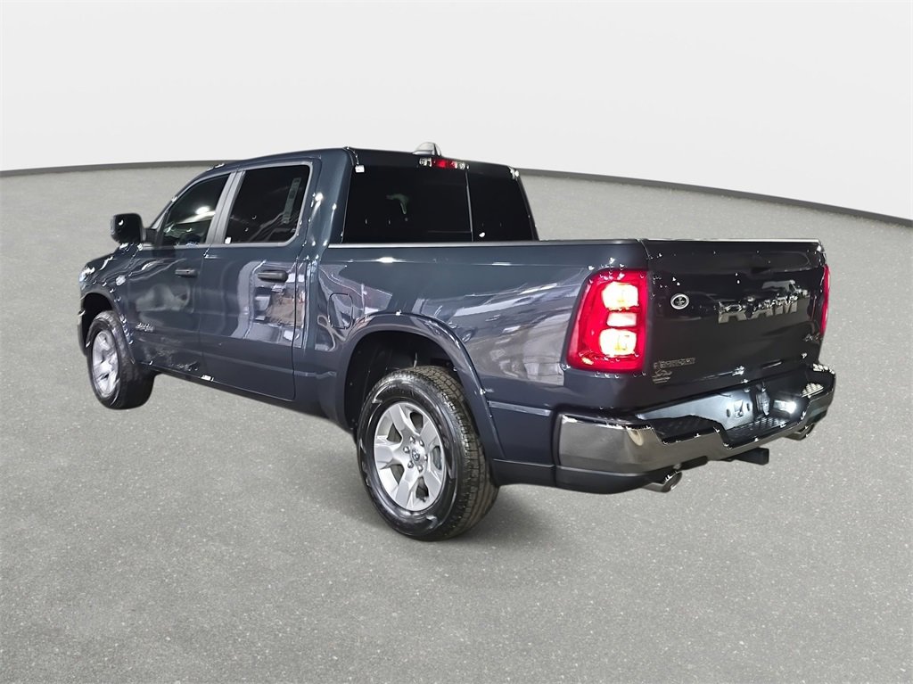 New 2026 RAM 1500 4x4 Crew Cab image 7