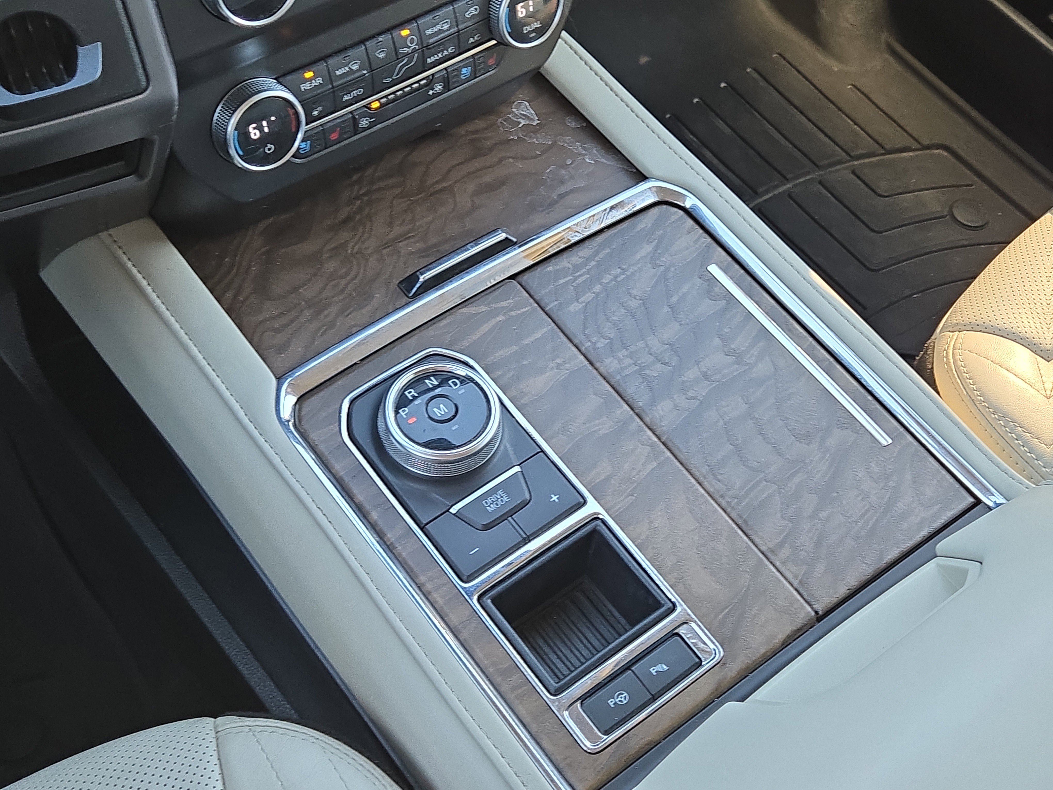 Used 2020 Ford Expedition Platinum image 33