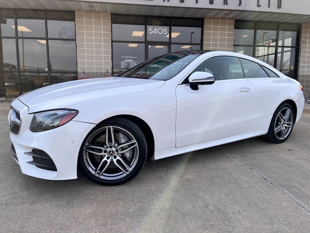 Used 2019 Mercedes-Benz E 450 E 450 4MATIC AWD 2dr Coupe w/ AMG Line Package image 2