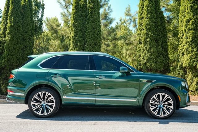 Used 2022 Bentley Bentayga AWD/4WD image 12