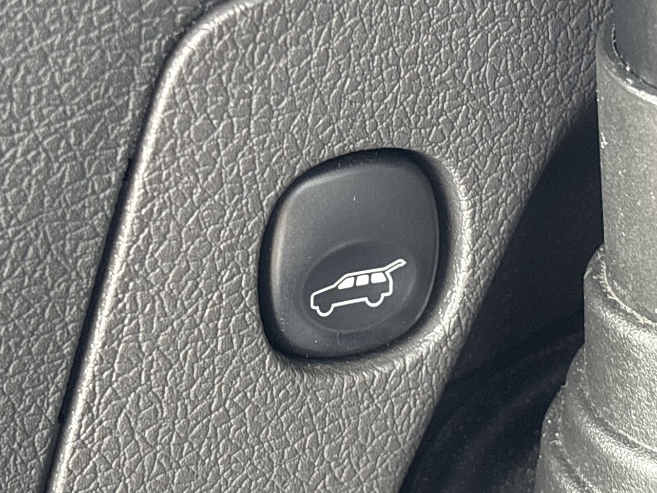 Used 2019 Ford Flex SEL w/ Equipment Group 202A image 9