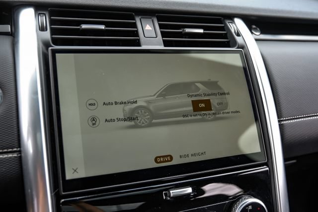 Used 2023 Land Rover Discovery HSE R-Dynamic AWD/4WD image 39