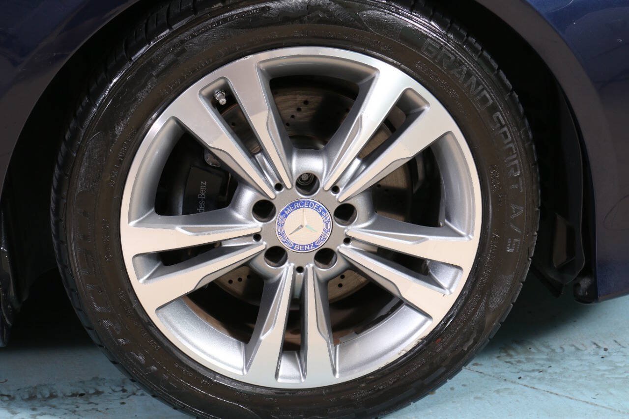 Used 2016 Mercedes-Benz E 350 Sedan image 17