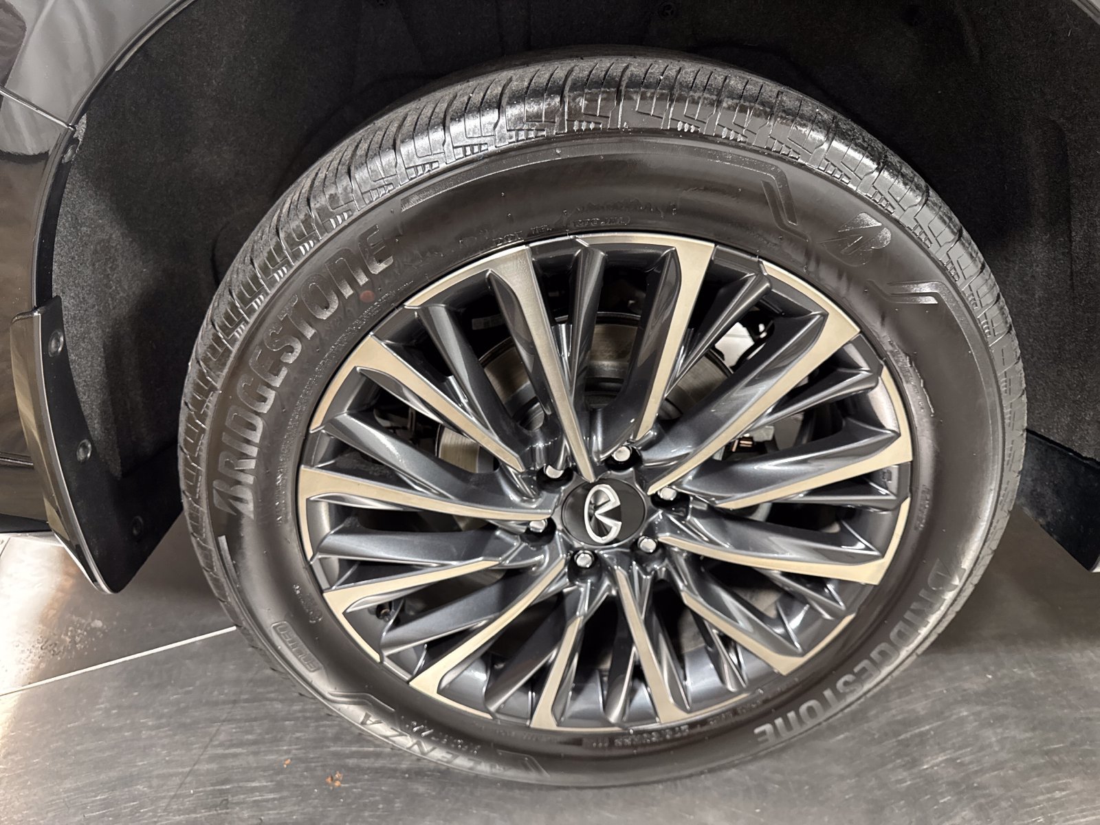 Certified 2026 INFINITI QX80 Autograph AWD/4WD image 13