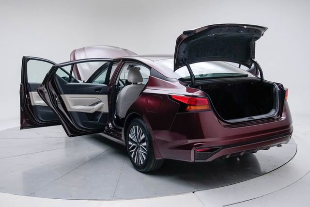 Used 2024 Nissan Altima 2.5 SV image 20