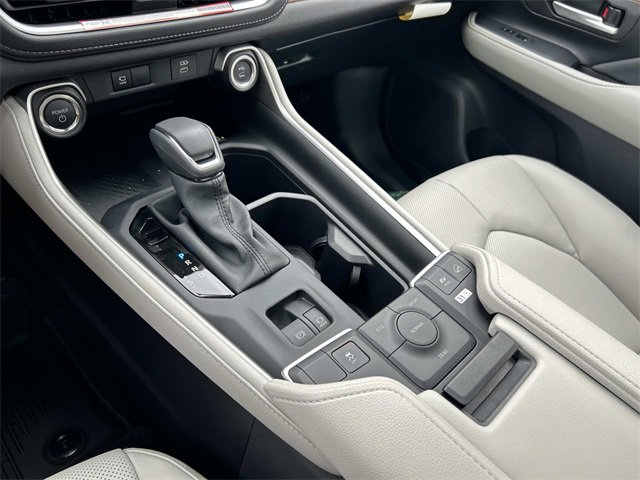 New 2026 Toyota Grand Highlander Limited image 29