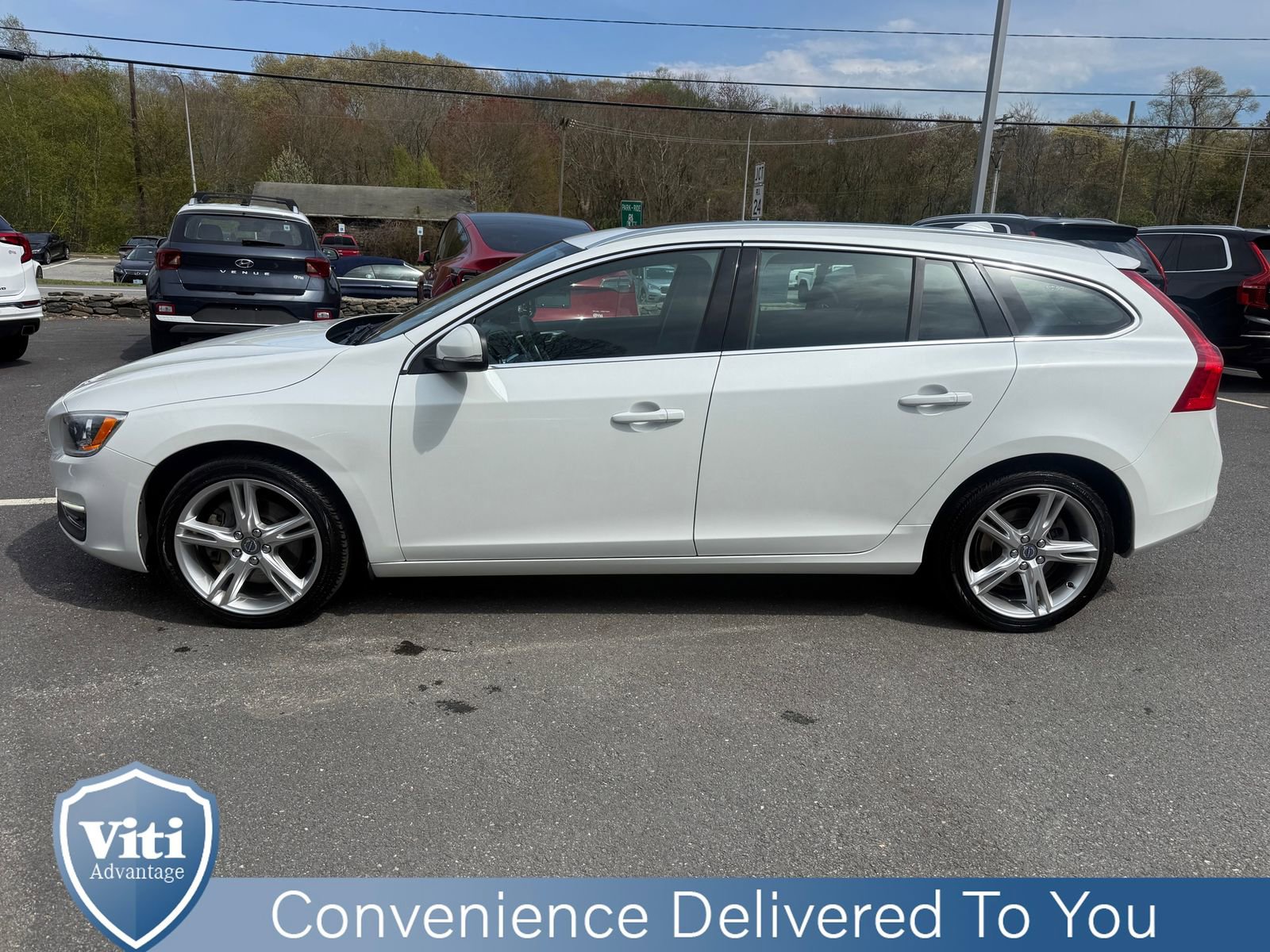 Used 2016 Volvo V60 T5 Premier AWD/4WD image 5