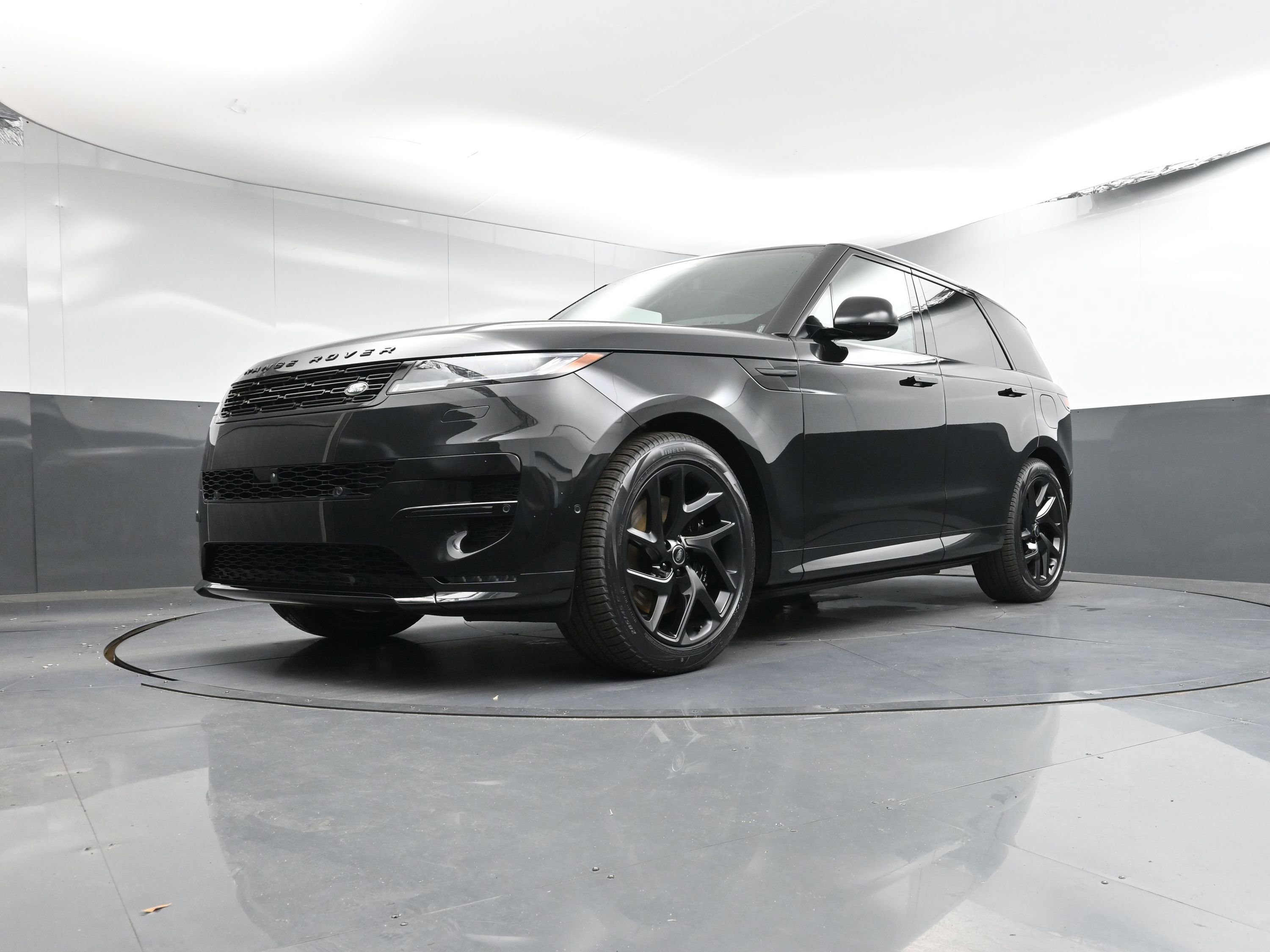 New 2025 Land Rover Range Rover Sport Dynamic SE image 28