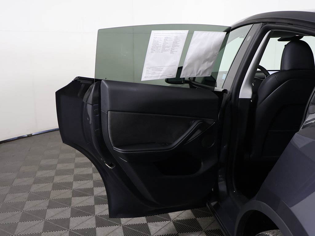 Used 2023 Tesla Model Y Long Range image 23