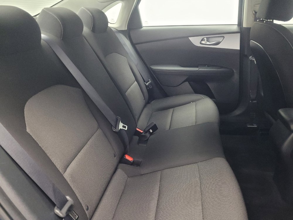 Used 2023 Kia Forte LXS image 19