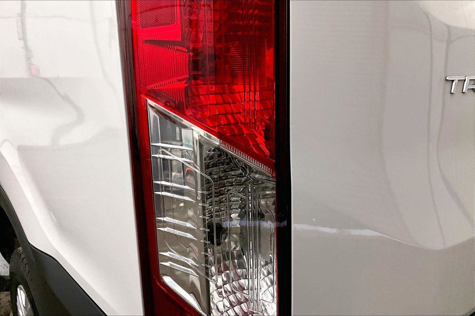 Used 2024 Ford Transit 250 Low Roof w/ Exterior Upgrade Package image 28