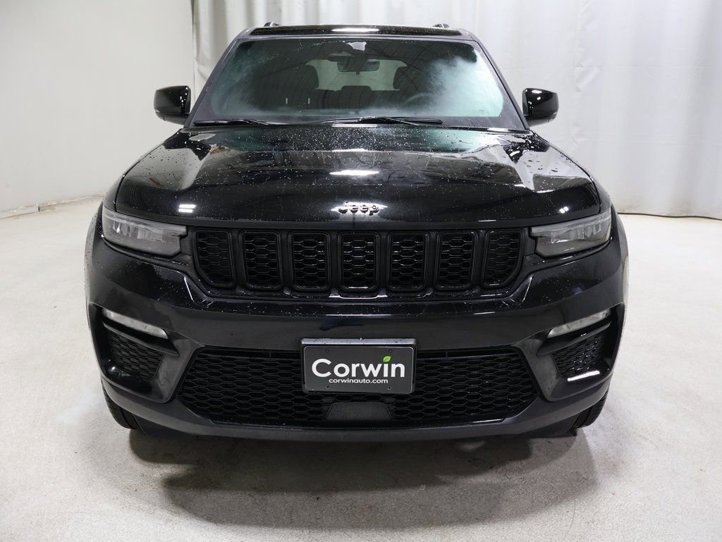 New 2025 Jeep Grand Cherokee Limited w/ Black Appearance Package image 2
