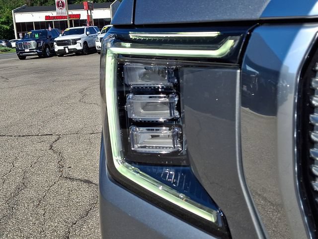 Certified 2023 GMC Yukon Denali AWD/4WD image 9