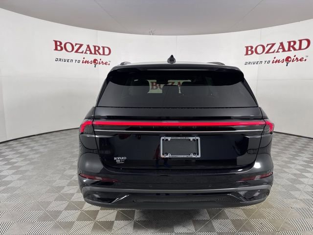 New 2025 Lincoln Nautilus Reserve w/ Jet Appearance Package image 6